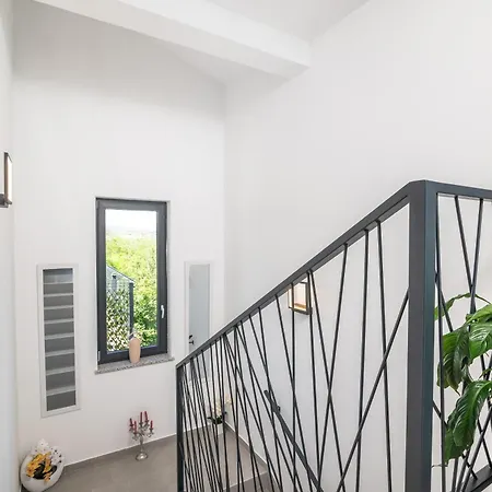 Family Friendly House With A Swimming Pool Krsan, Istria - Sredisnja Istra - 23123 Dom wakacyjny Labin (Istria)